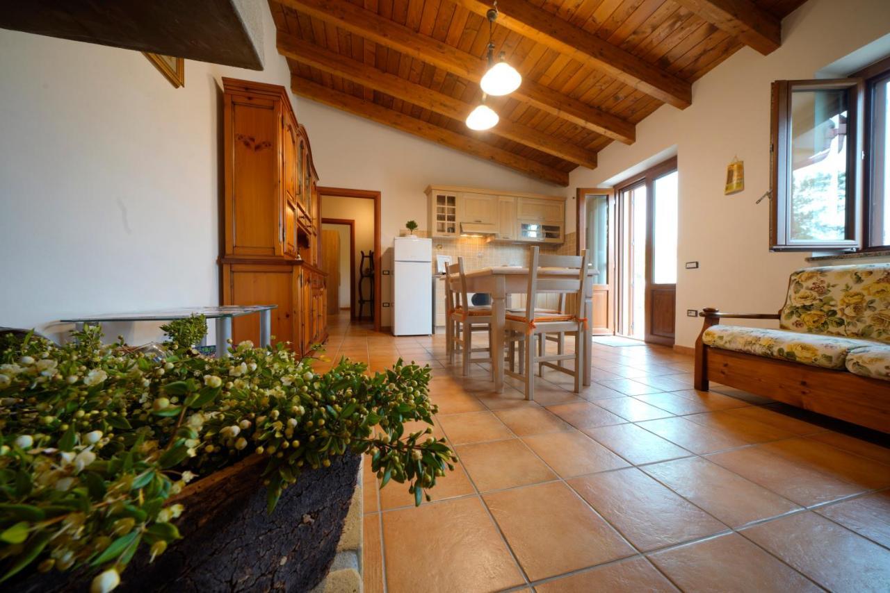 L'Oliveto Apartamento Nuxis Exterior foto